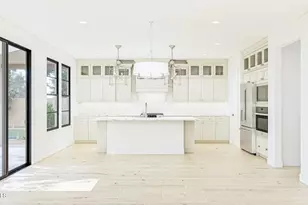 4166 S Springs Dr, Chandler, AZ 85249 - Photo 5