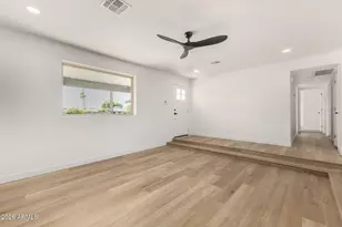 3624 W Mission Ln, Phoenix, AZ 85051 - Photo 11