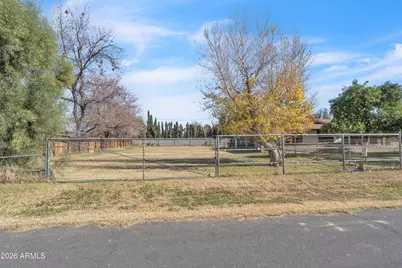 13201 N 64th Drive, Glendale, AZ 85304 - Photo 45