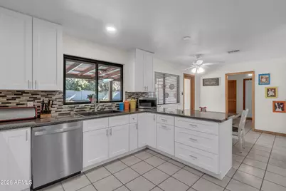 13201 N 64th Drive, Glendale, AZ 85304 - Photo 35