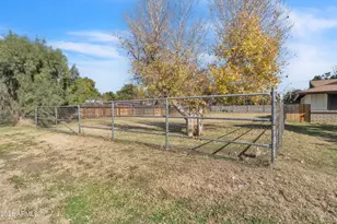 13201 N 64th Dr, Glendale, AZ 85304 - Photo 57