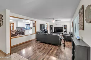 13201 N 64th Dr, Glendale, AZ 85304 - Photo 3