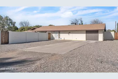 13201 N 64th Drive, Glendale, AZ 85304 - Photo 11