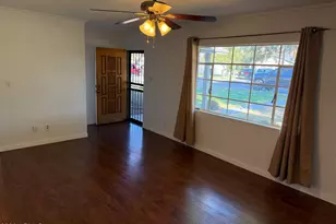 4014 N 33rd Pl, Phoenix, AZ 85018 - Photo 3