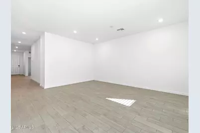 24581 W Grove Street, Buckeye, AZ 85326 - Photo 9