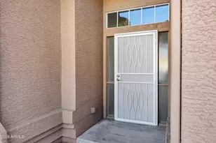 3561 W Dublin St, Chandler, AZ 85226 - Photo 5