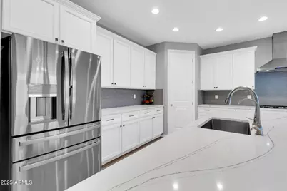 550 E Zion Place, Chandler, AZ 85249 - Photo 5