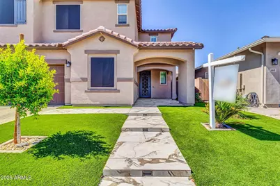 550 E Zion Place, Chandler, AZ 85249 - Photo 1