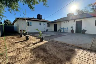 222 E Southgate Ave, Phoenix, AZ 85040 - Photo 3