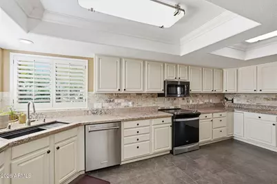 8950 W Wenden Drive, Arizona City, AZ 85123 - Photo 11