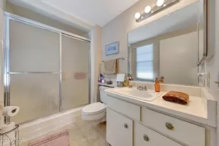 10837 W Santa Fe Dr, Sun City, AZ 85351 - Photo 17