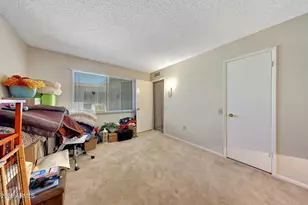 10837 W Santa Fe Dr, Sun City, AZ 85351 - Photo 13