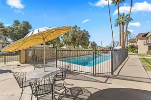 8135 N Central Ave, Phoenix, AZ 85020 - Photo 39