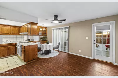 8135 N Central Avenue #4, Phoenix, AZ 85020 - Photo 9