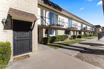 8135 N Central Avenue #4, Phoenix, AZ 85020 - Photo 1