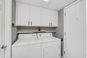 5036 E Siesta Dr, Phoenix, AZ 85044 - Photo 11