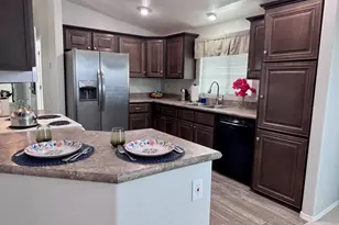 19802 N 32nd St, Phoenix, AZ 85050 - Photo 3