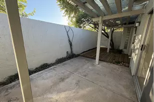 821 E Fern Dr S, Phoenix, AZ 85014 - Photo 17