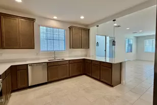 9741 W Catalina Dr, Phoenix, AZ 85037 - Photo 13