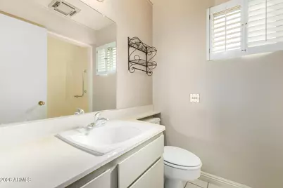 9409 W Hidden Valley Circle N, Sun City, AZ 85351 - Photo 25