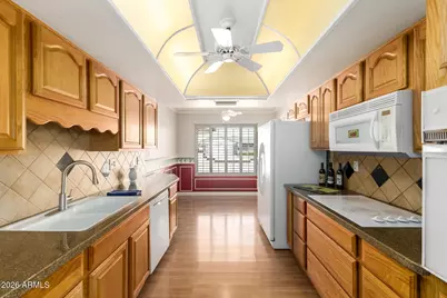 9409 W Hidden Valley Circle N, Sun City, AZ 85351 - Photo 11