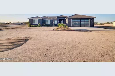 22548 W Huntington Drive, Buckeye, AZ 85326 - Photo 1