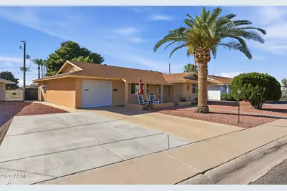 11208 N 109th Avenue, Sun City, AZ 85351 - Photo 1