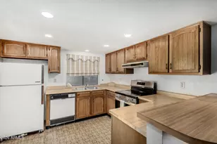 5209 W Sandra Terrace, Glendale, AZ 85306 - Photo 5