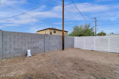 2334 W Morten Avenue, Phoenix, AZ 85021 - Photo 31
