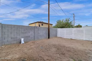 2334 W Morten Ave, Phoenix, AZ 85021 - Photo 31
