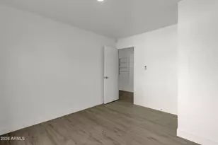 2334 W Morten Ave, Phoenix, AZ 85021 - Photo 75