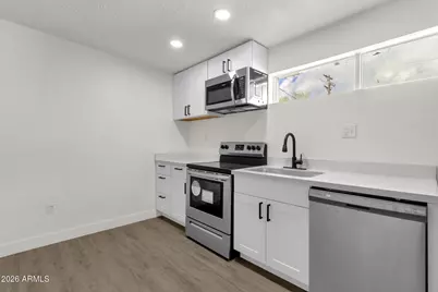 2334 W Morten Avenue, Phoenix, AZ 85021 - Photo 79