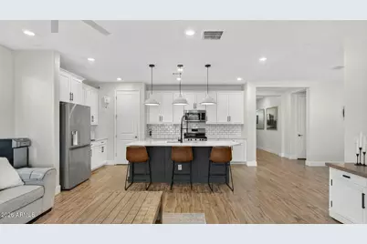 308 W Rainbow Bridge Lane, San Tan Valley, AZ 85140 - Photo 7