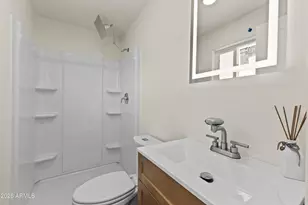 3763 E Evans Dr, Phoenix, AZ 85032 - Photo 23