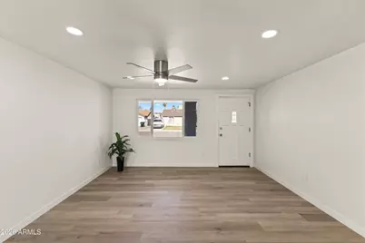 3763 E Evans Drive, Phoenix, AZ 85032 - Photo 3