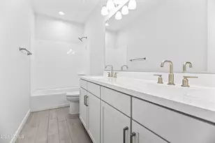 21324 N 60th Pl, Phoenix, AZ 85054 - Photo 29