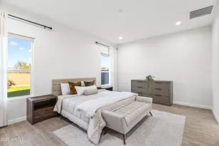 21324 N 60th Pl, Phoenix, AZ 85054 - Photo 17