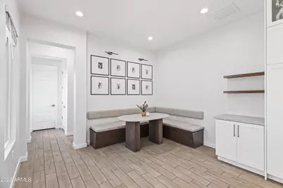 21324 N 60th Place, Phoenix, AZ 85054 - Photo 11