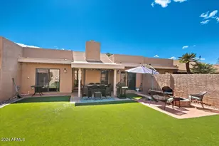 9058 E Gelding Dr, Scottsdale, AZ 85260 - Photo 19