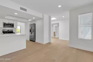 220 N 22nd Pl, Mesa, AZ 85213 - Photo 9