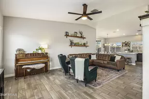 18324 N 28th Pl, Phoenix, AZ 85032 - Photo 7