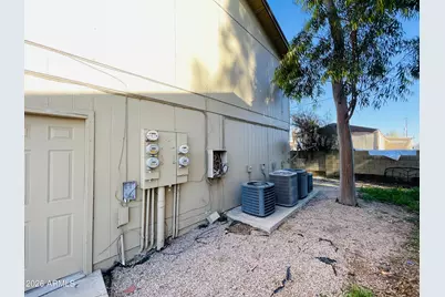 7143 N 66th Drive, Glendale, AZ 85301 - Photo 33