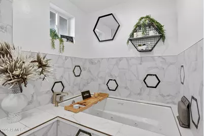 13202 W Ocotillo Road, Glendale, AZ 85307 - Photo 17