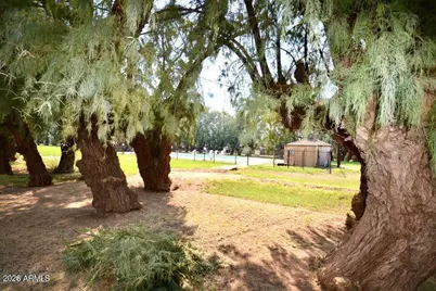 1132 E Weldon Avenue, Phoenix, AZ 85014 - Photo 3