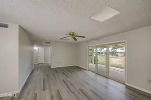 9915 W Newport Dr, Sun City, AZ 85351 - Photo 5