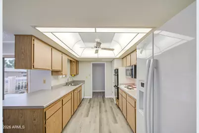 9915 W Newport Drive, Sun City, AZ 85351 - Photo 17
