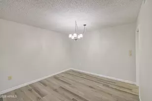 9915 W Newport Dr, Sun City, AZ 85351 - Photo 11