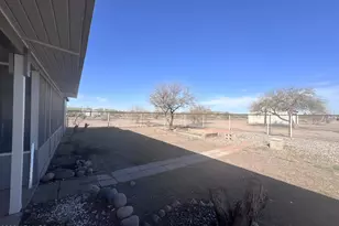 7736 W Alsdorf Rd, Arizona City, AZ 85123 - Photo 37