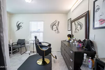 16425 W Latham Street, Goodyear, AZ 85338 - Photo 11