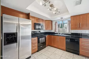 1736 N Sierra Vista Dr, Tempe, AZ 85288 - Photo 3